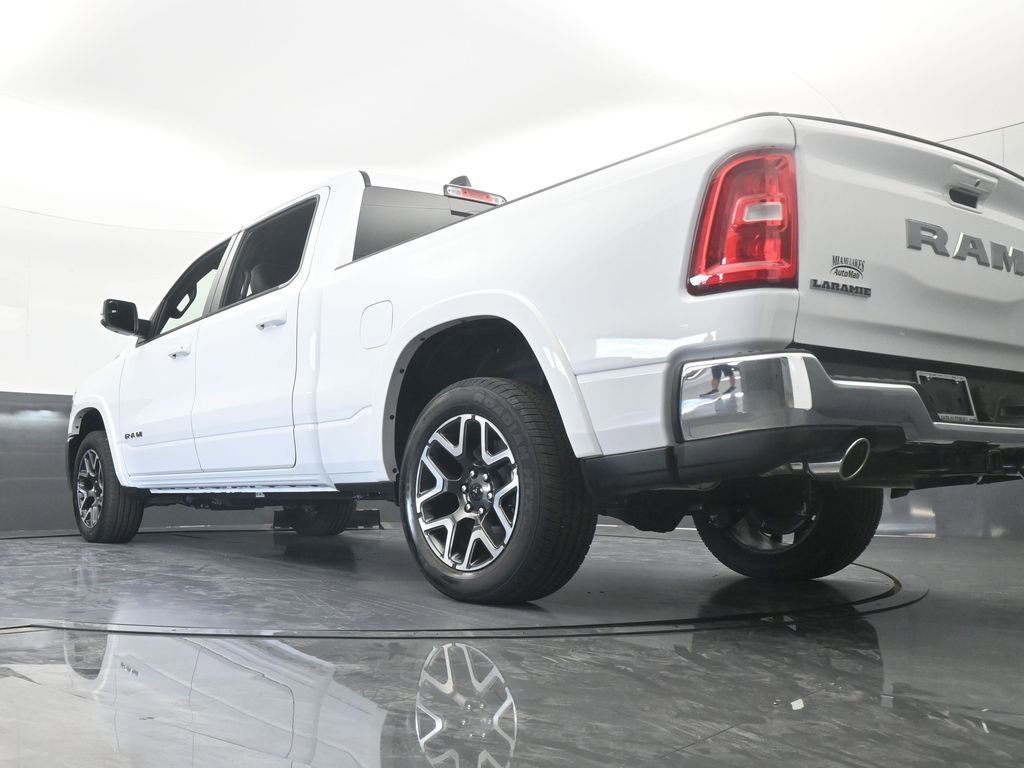 Used 2025 RAM 1500 Laramie image 61