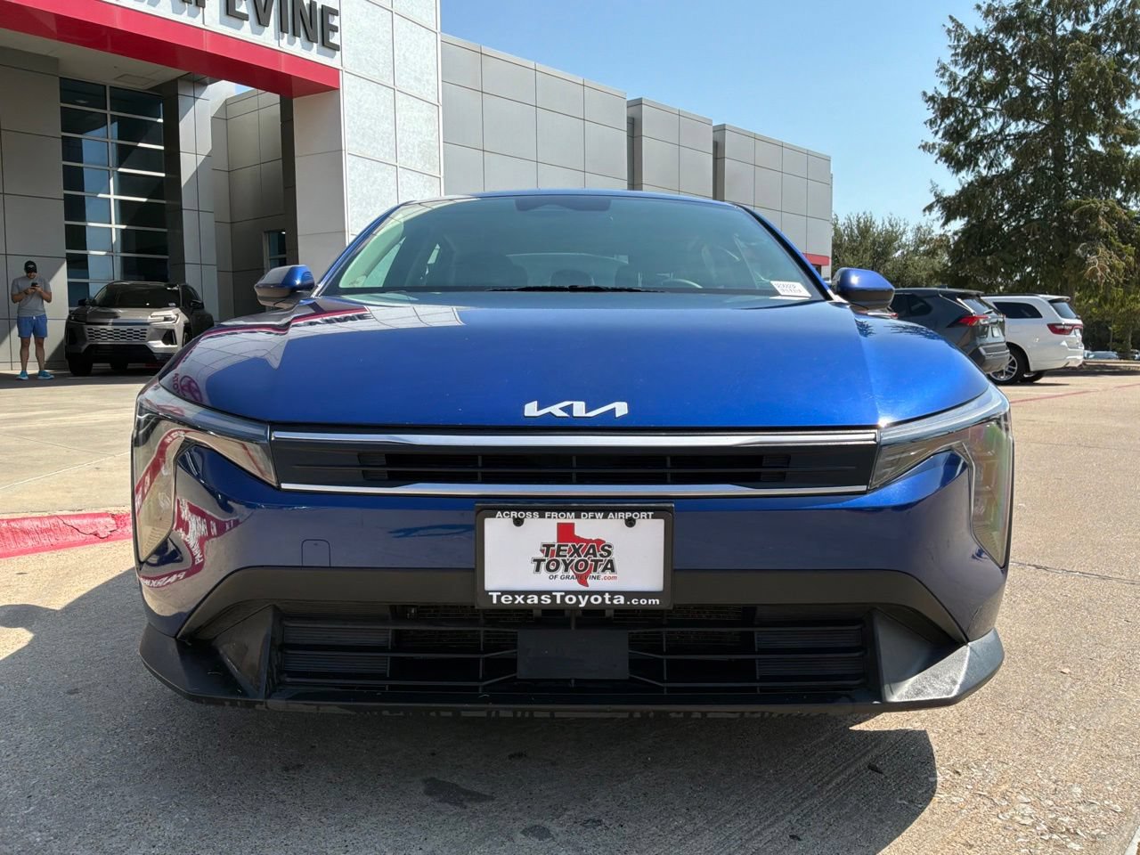 Used 2025 Kia K4 FWD image 3