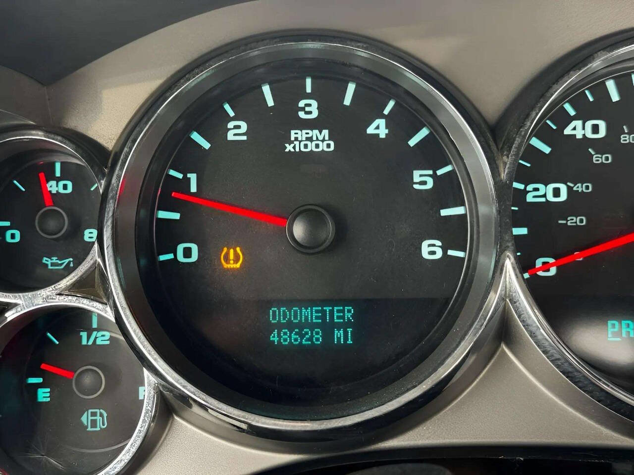 Used 2011 GMC Sierra 2500 W/T w/ Snow Plow Prep Package image 13