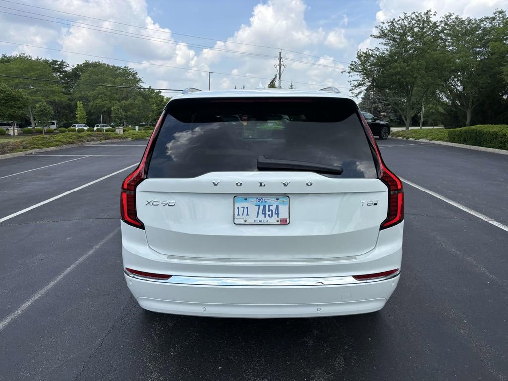 New 2026 Volvo XC90 T8 Plus w/ Protection Package Premier image 6