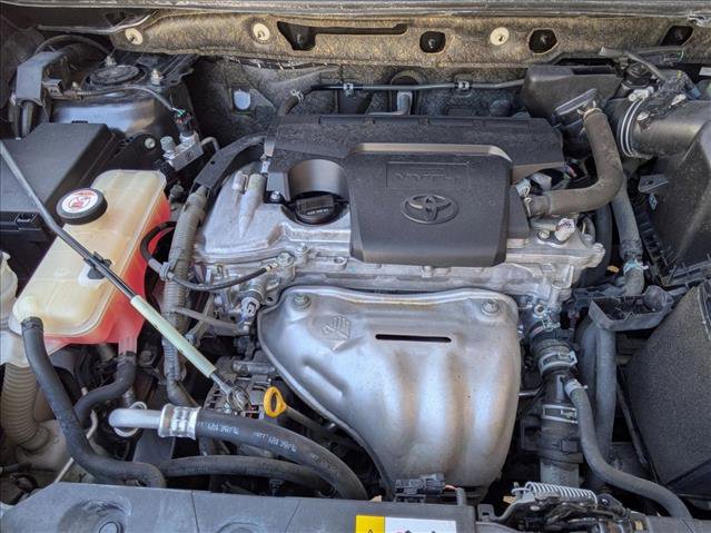 Used 2017 Toyota RAV4 SE image 24