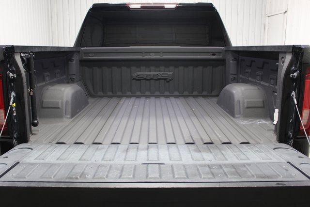 Used 2021 GMC Sierra 1500 AT4 image 7