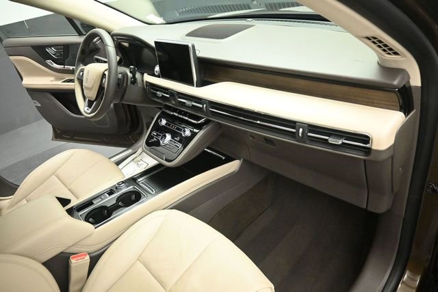 Certified 2022 Lincoln Corsair Reserve w/ Elements Package AWD/4WD image 29