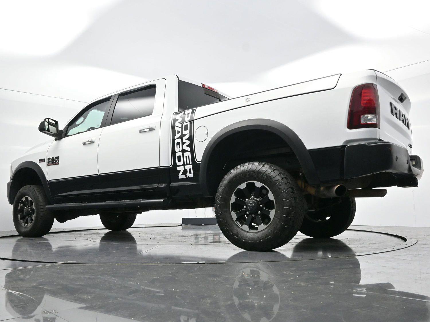 Used 2018 RAM 2500 Power Wagon w/ Leather & Luxury Group image 47