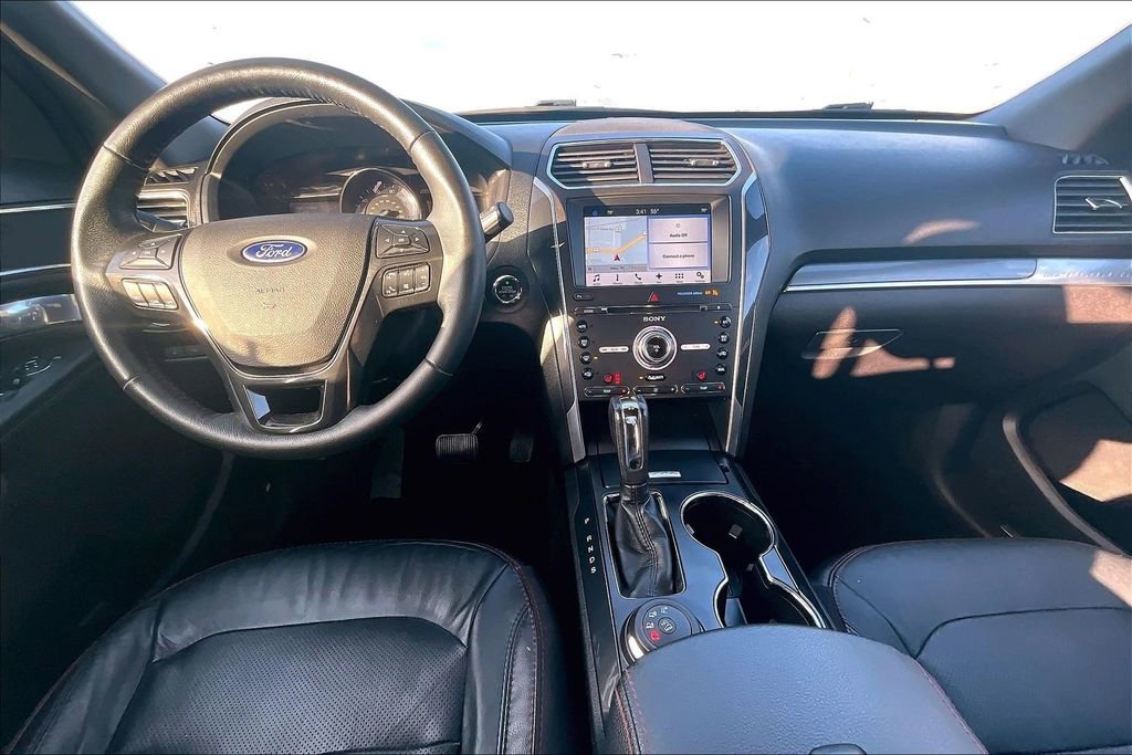 Used 2017 Ford Explorer Sport image 19
