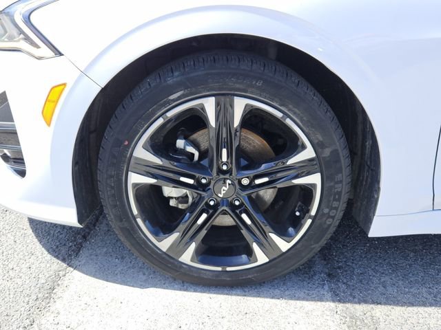 Used 2024 Kia K5 GT-Line w/ GT-Line Premium Package image 9