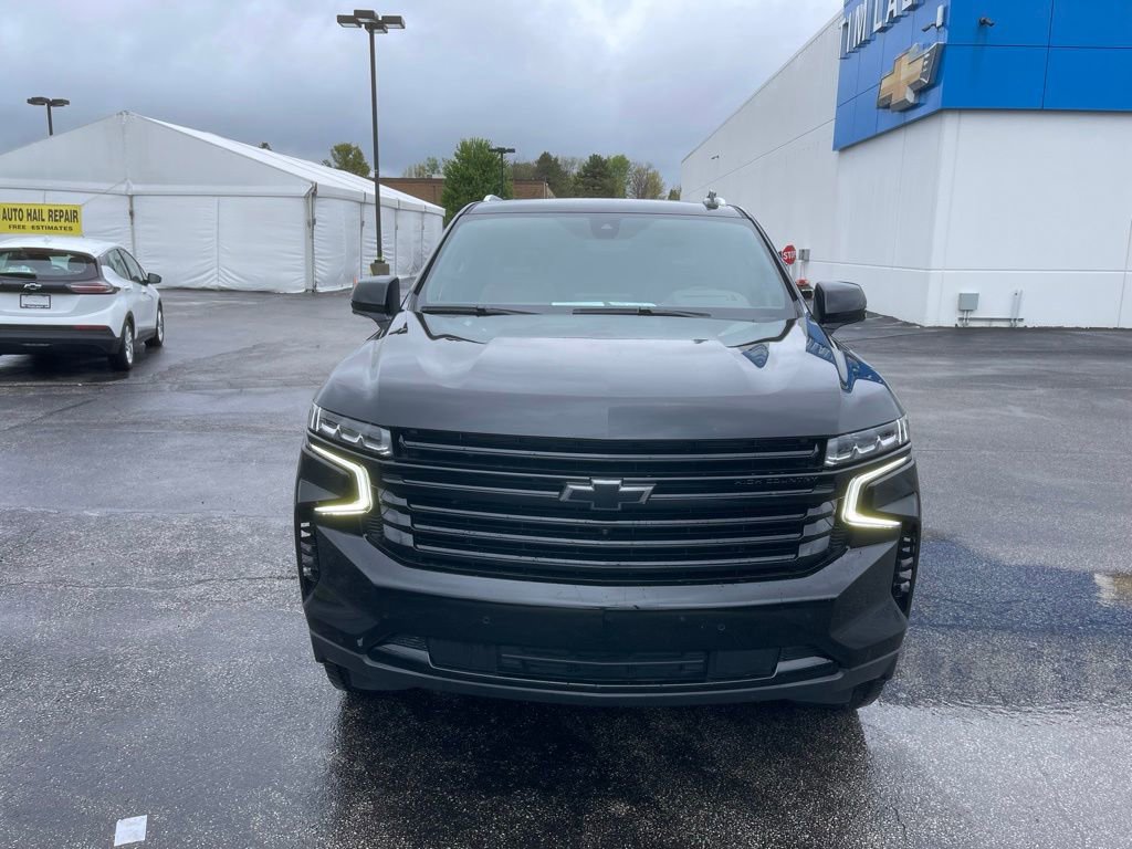 Used 2021 Chevrolet Tahoe High Country w/ Premium Package AWD/4WD image 2