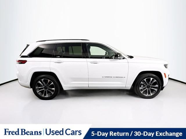 Used 2023 Jeep Grand Cherokee Overland w/ Luxury Tech Group IV image 9