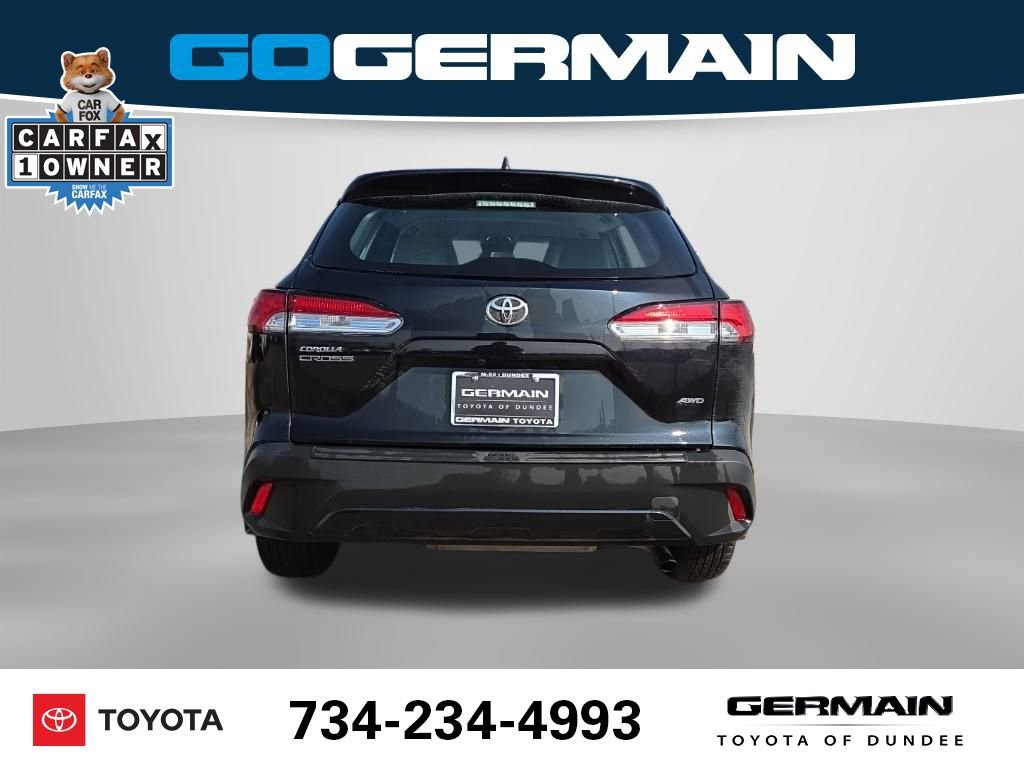 Used 2023 Toyota Corolla Cross L image 9
