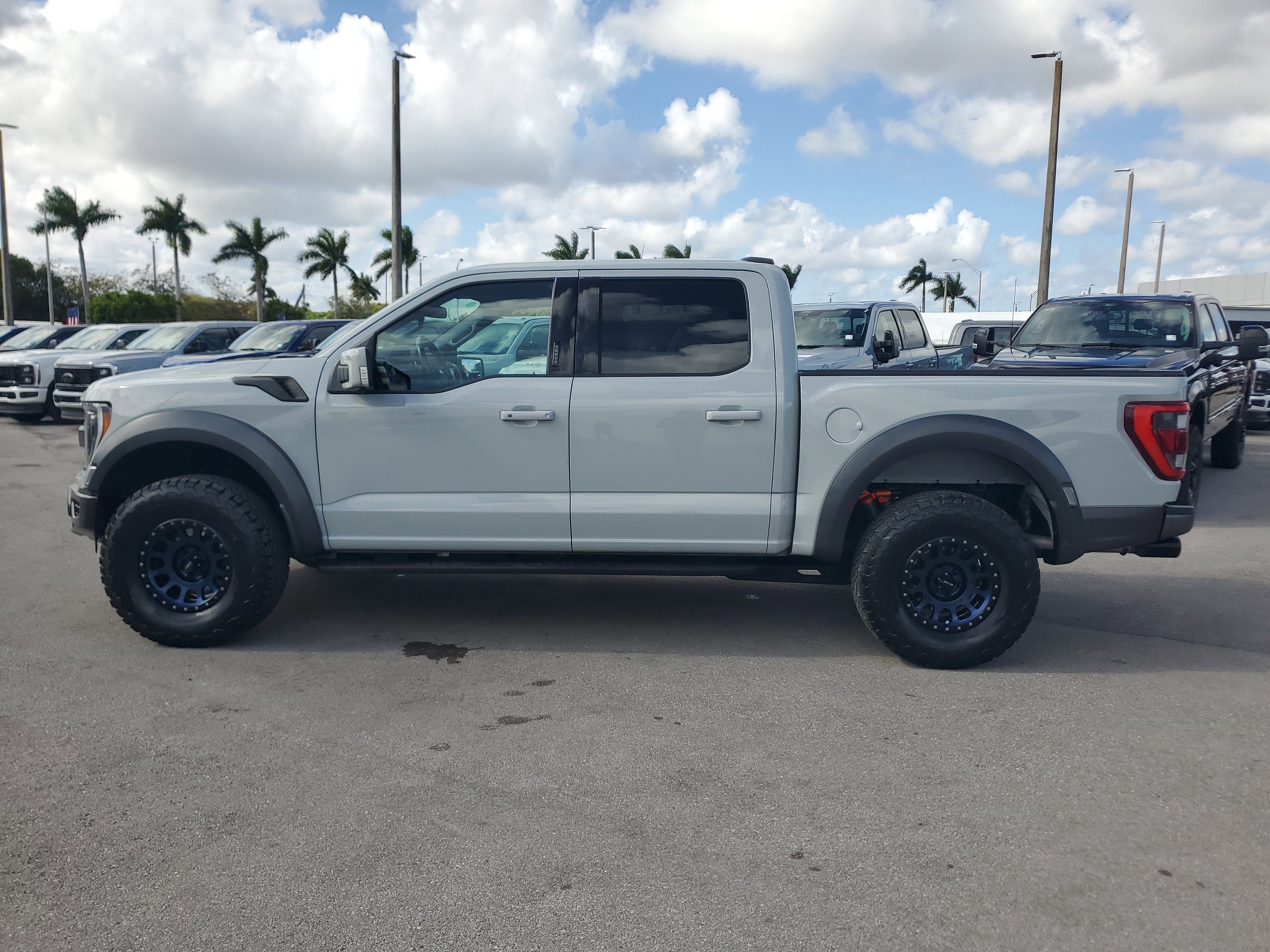 Used 2023 Ford F150 Raptor image 8
