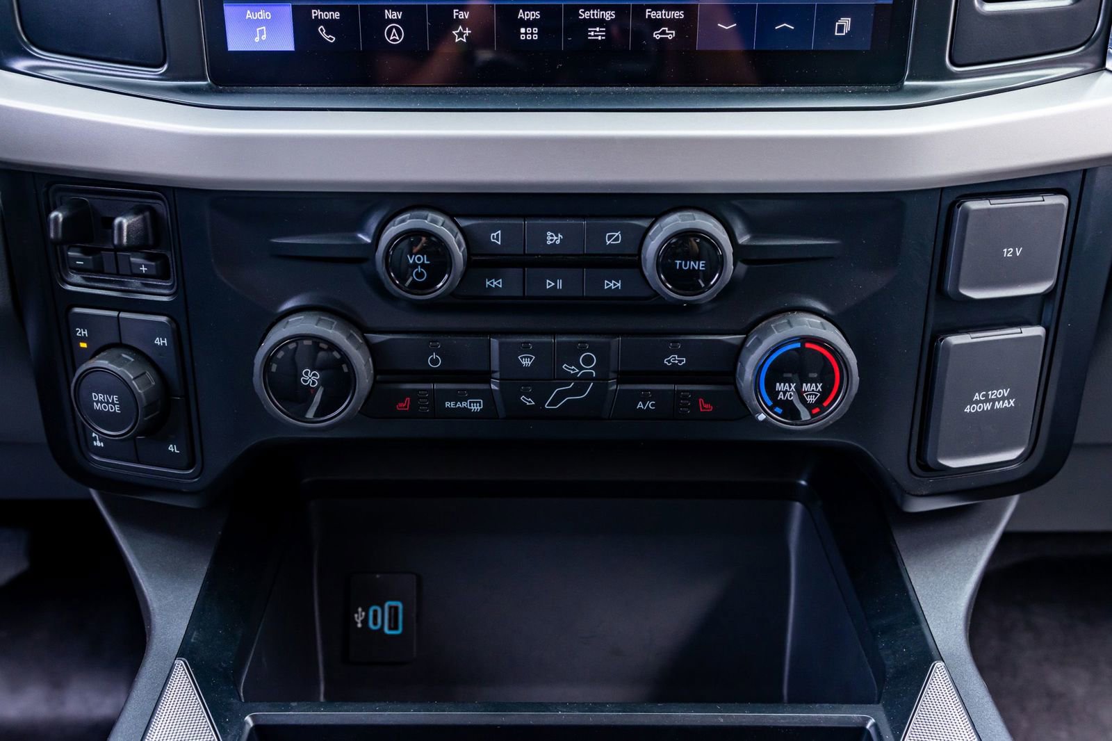 Used 2023 Ford F250 XLT w/ XLT Premium Package image 26