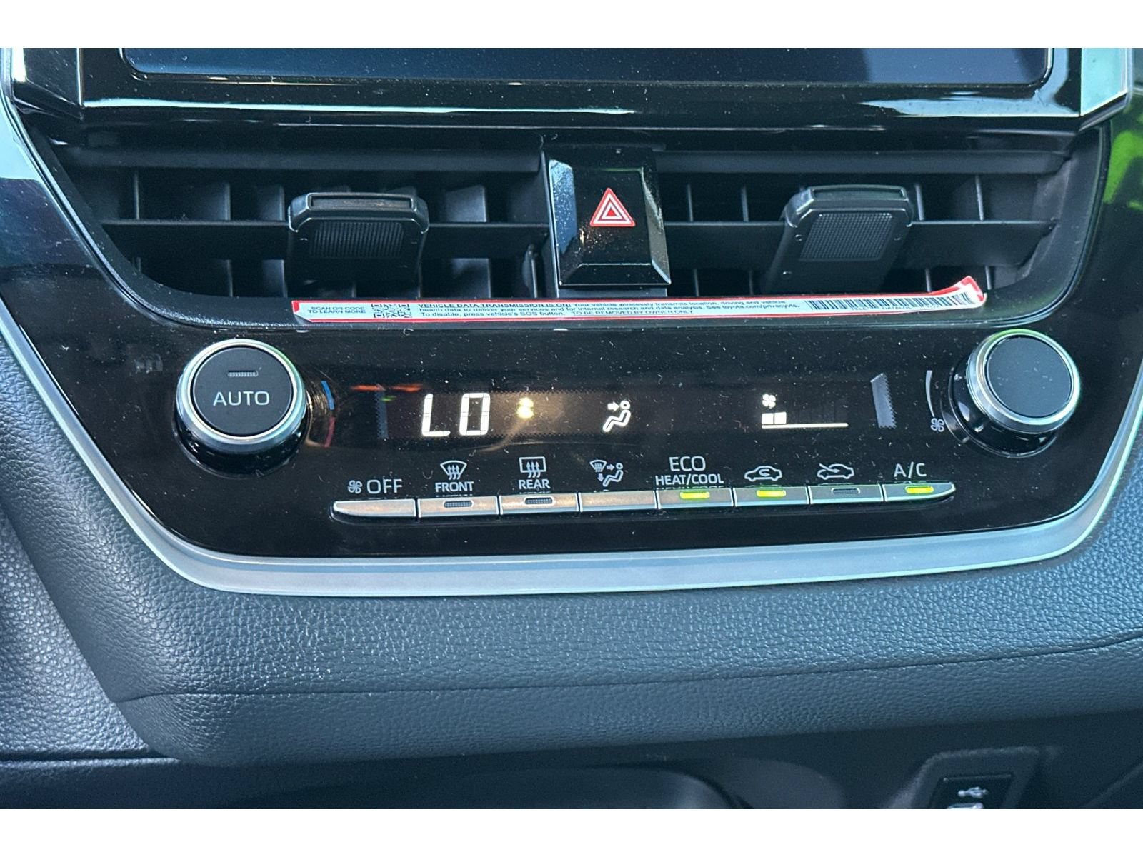 Used 2025 Toyota Corolla LE FWD image 21