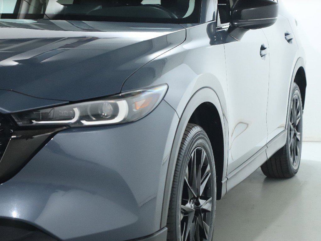 Certified 2023 MAZDA CX-5 Carbon Edition image 4