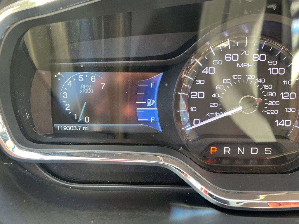 Used 2019 Lincoln MKT AWD image 13