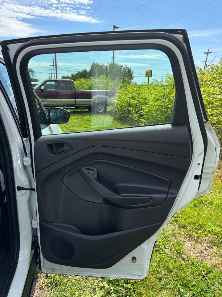 Used 2019 Ford Escape S FWD image 25