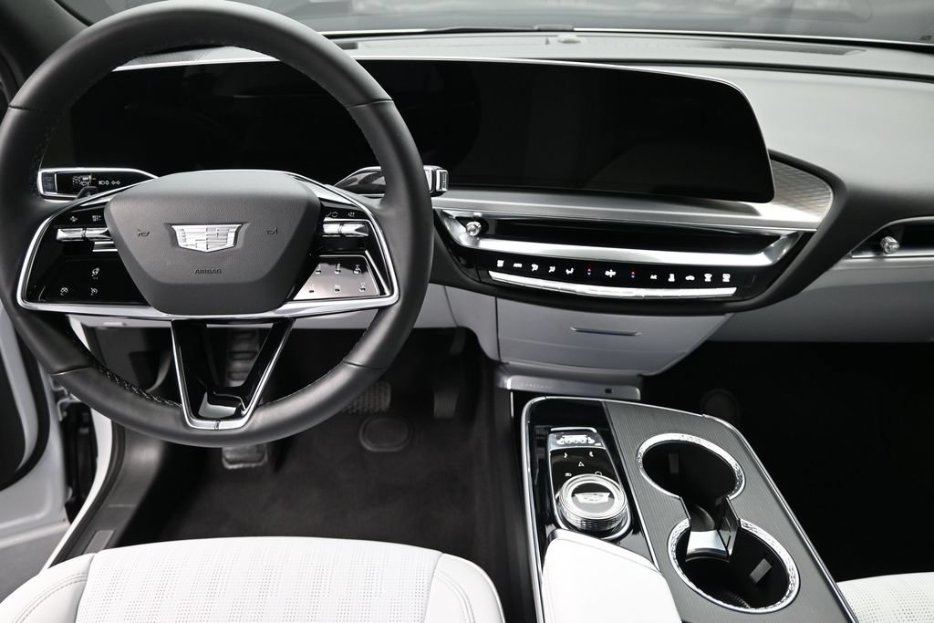 Certified 2024 Cadillac Lyriq Sport AWD/4WD image 12
