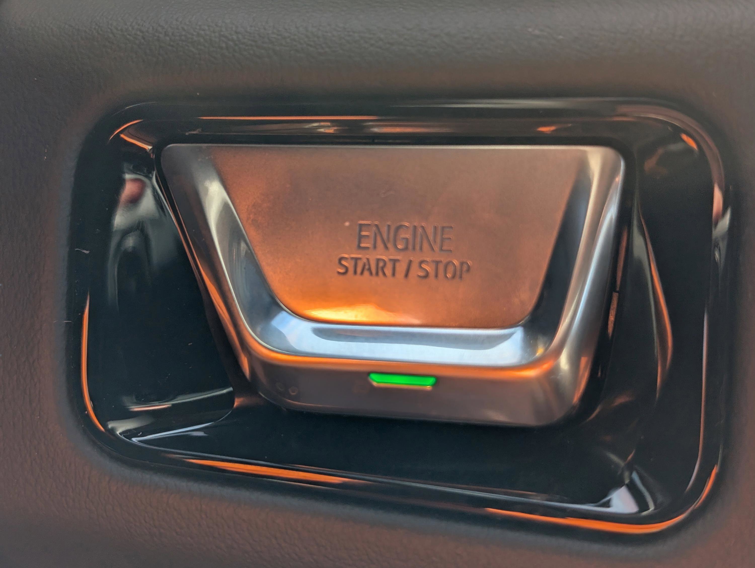 New 2026 GMC Yukon XL Elevation image 27