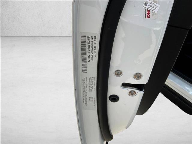 Used 2023 Dodge Challenger R/T RWD image 30