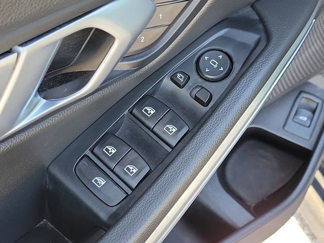 Used 2021 BMW 330i xDrive Sedan w/ Premium Package image 20