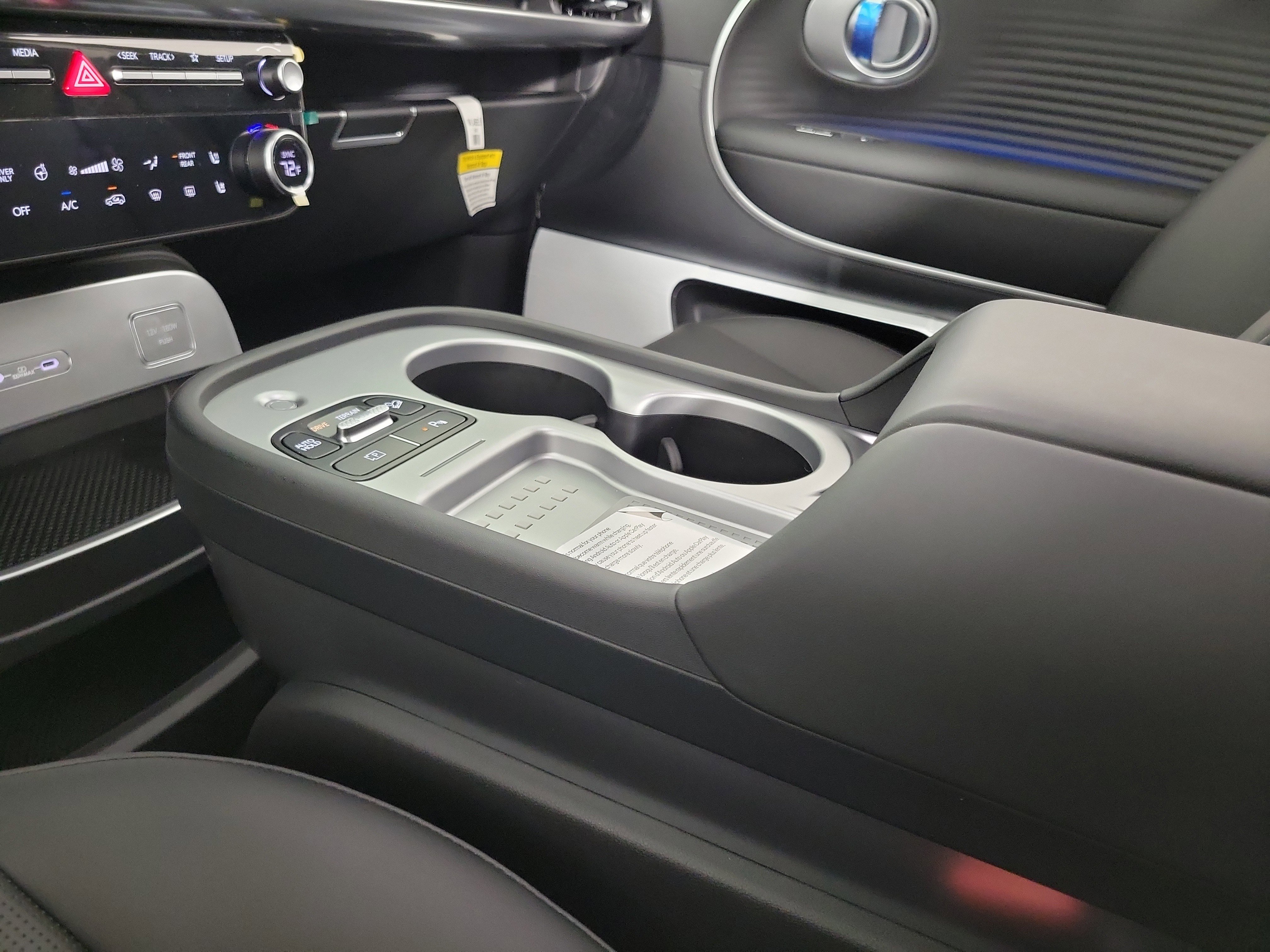 New 2026 Hyundai Ioniq 9 Limited image 19