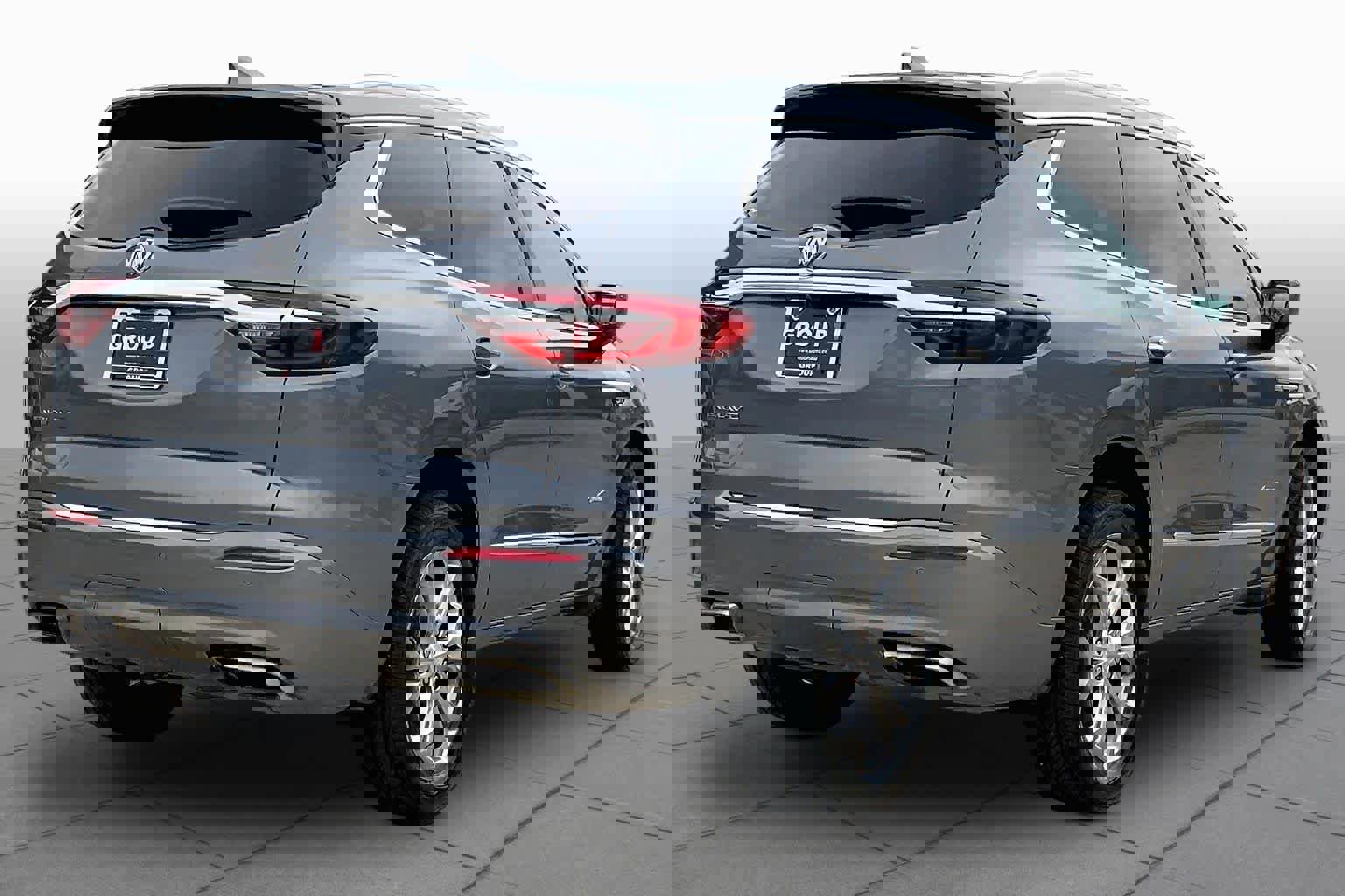 Used 2020 Buick Enclave Avenir w/ Avenir Technology Package image 13