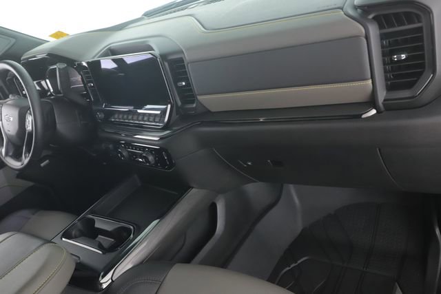 Used 2025 Chevrolet Silverado 2500 ZR2 AWD/4WD image 34
