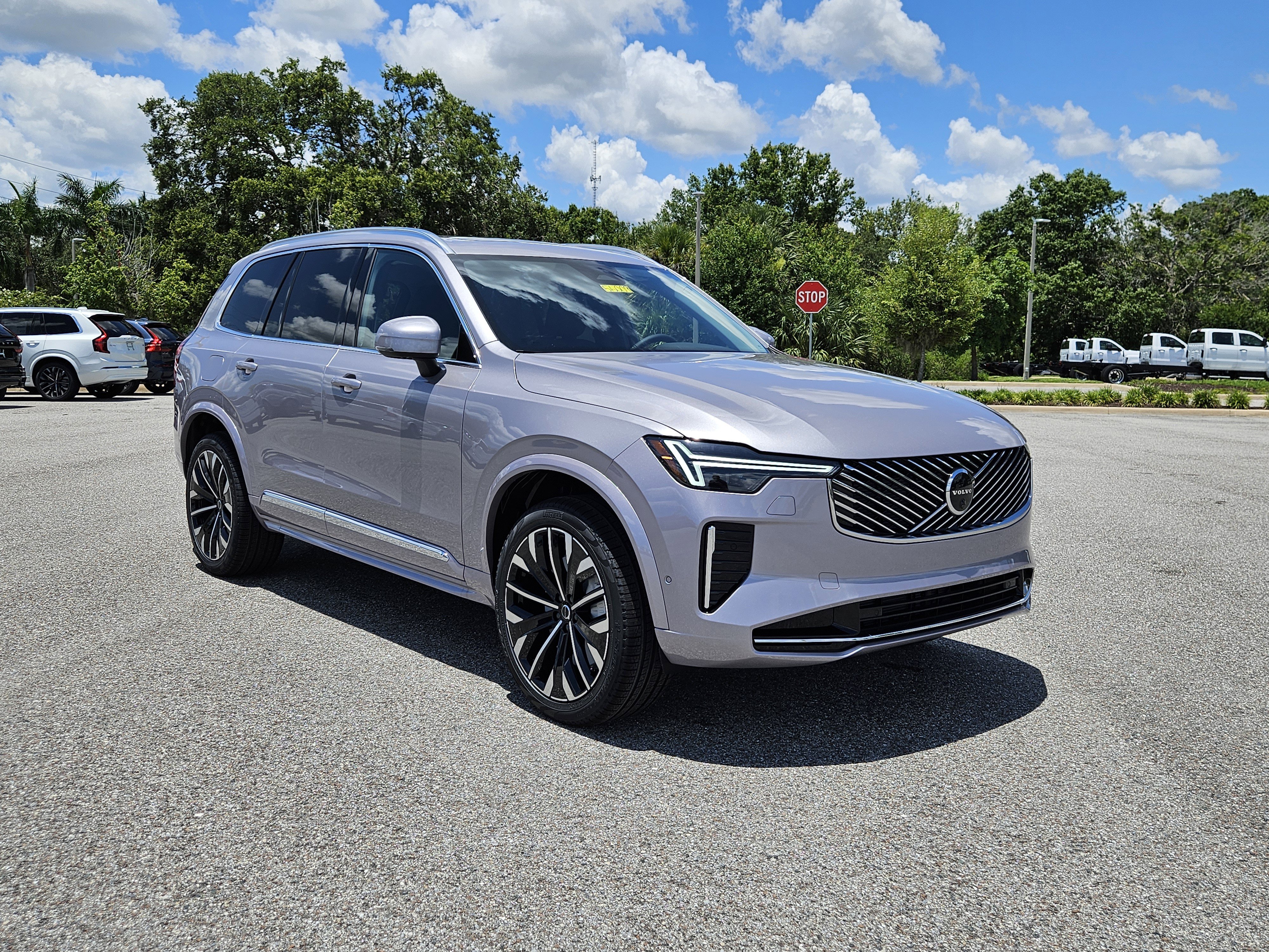 New 2026 Volvo XC90 B5 Plus video 1