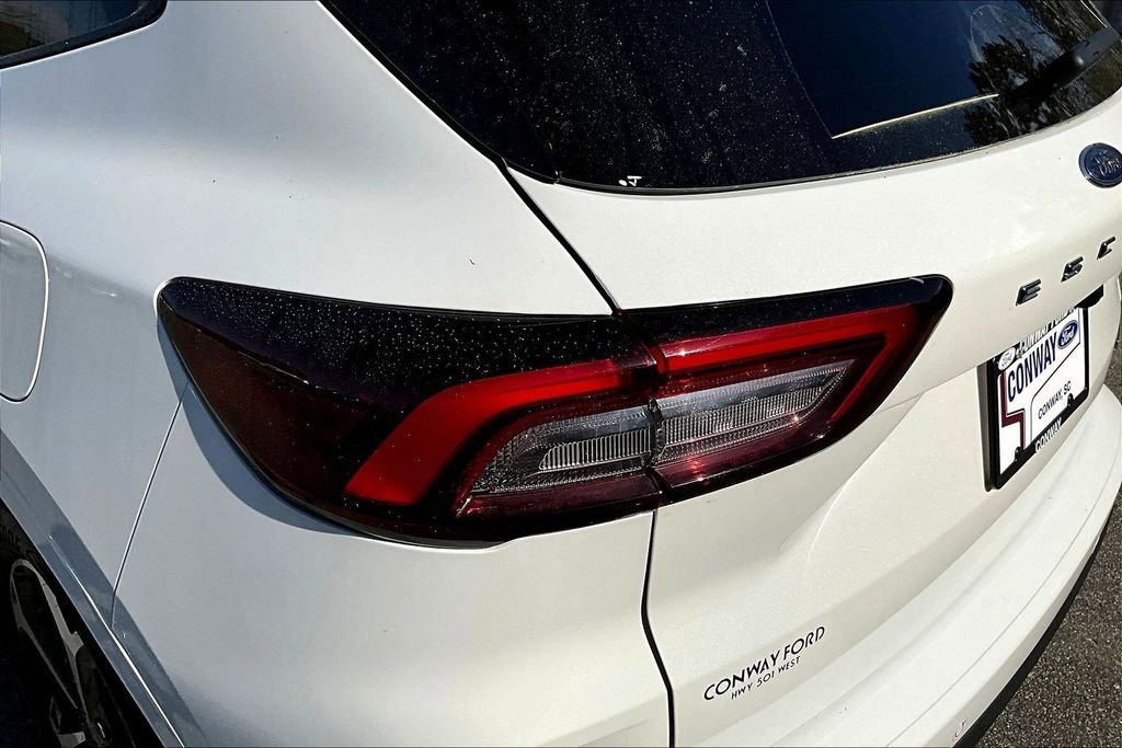 Used 2025 Ford Escape ST-Line Elite w/ Premium Technology Package image 25