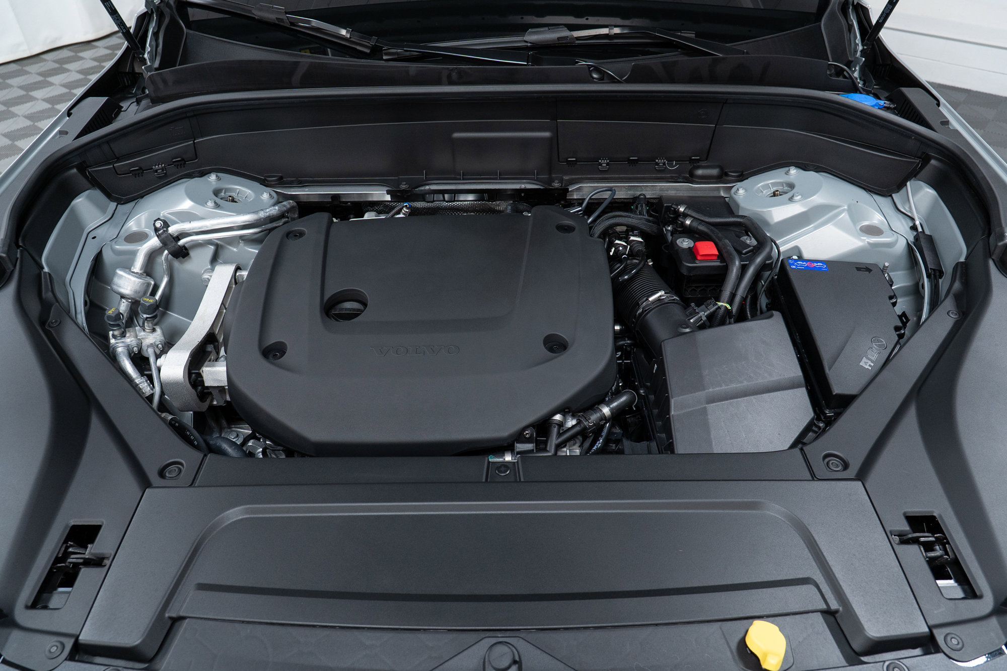 New 2026 Volvo XC90 B6 Plus w/ Protection Package Premier image 9