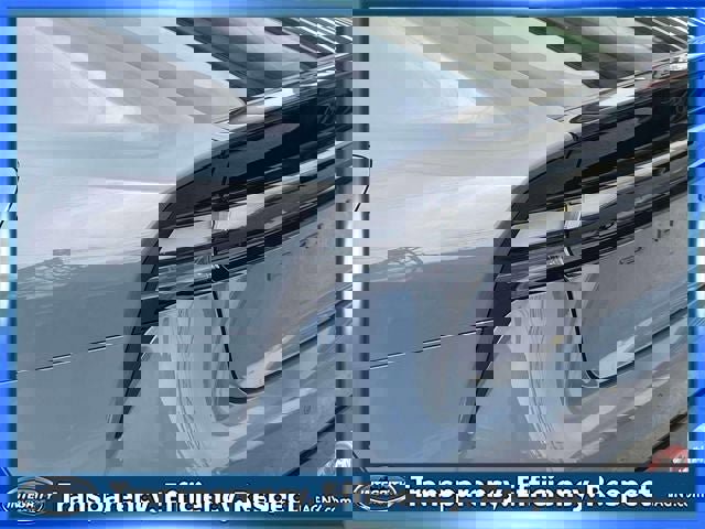 Used 2024 Toyota Prius Prime image 11