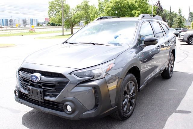 Used 2025 Subaru Outback Onyx Edition AWD/4WD image 11