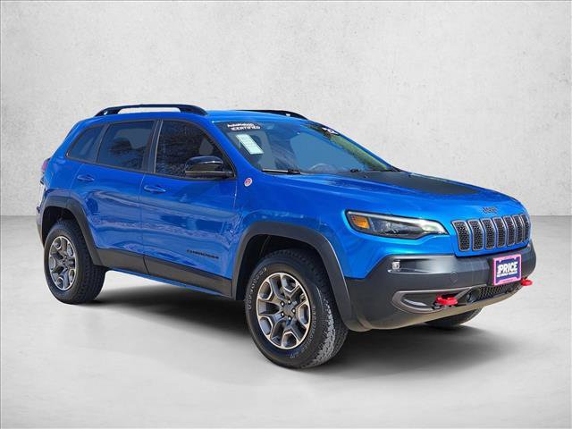 Used 2022 Jeep Cherokee Trailhawk image 3