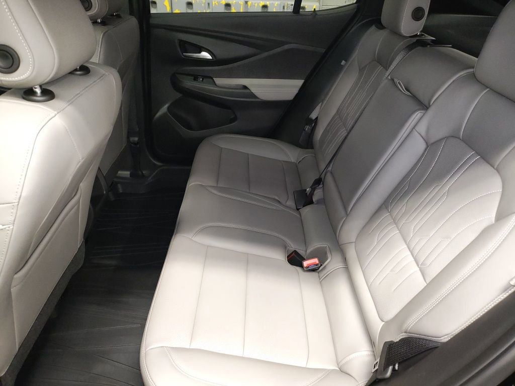 New 2026 Buick Envista Avenir FWD image 28