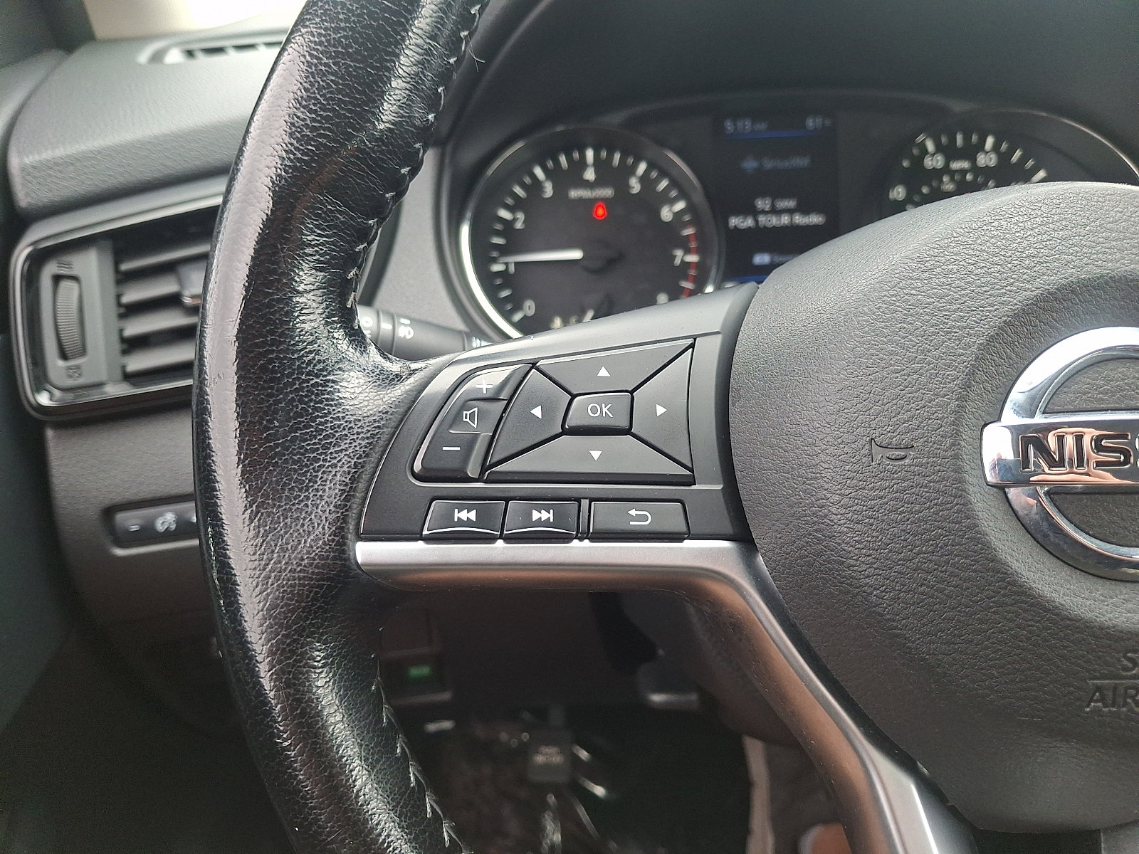 Used 2020 Nissan Rogue Sport SV w/ All-Weather Package AWD/4WD image 20