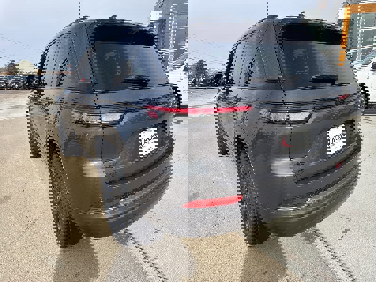 New 2026 Jeep Grand Cherokee Limited image 3