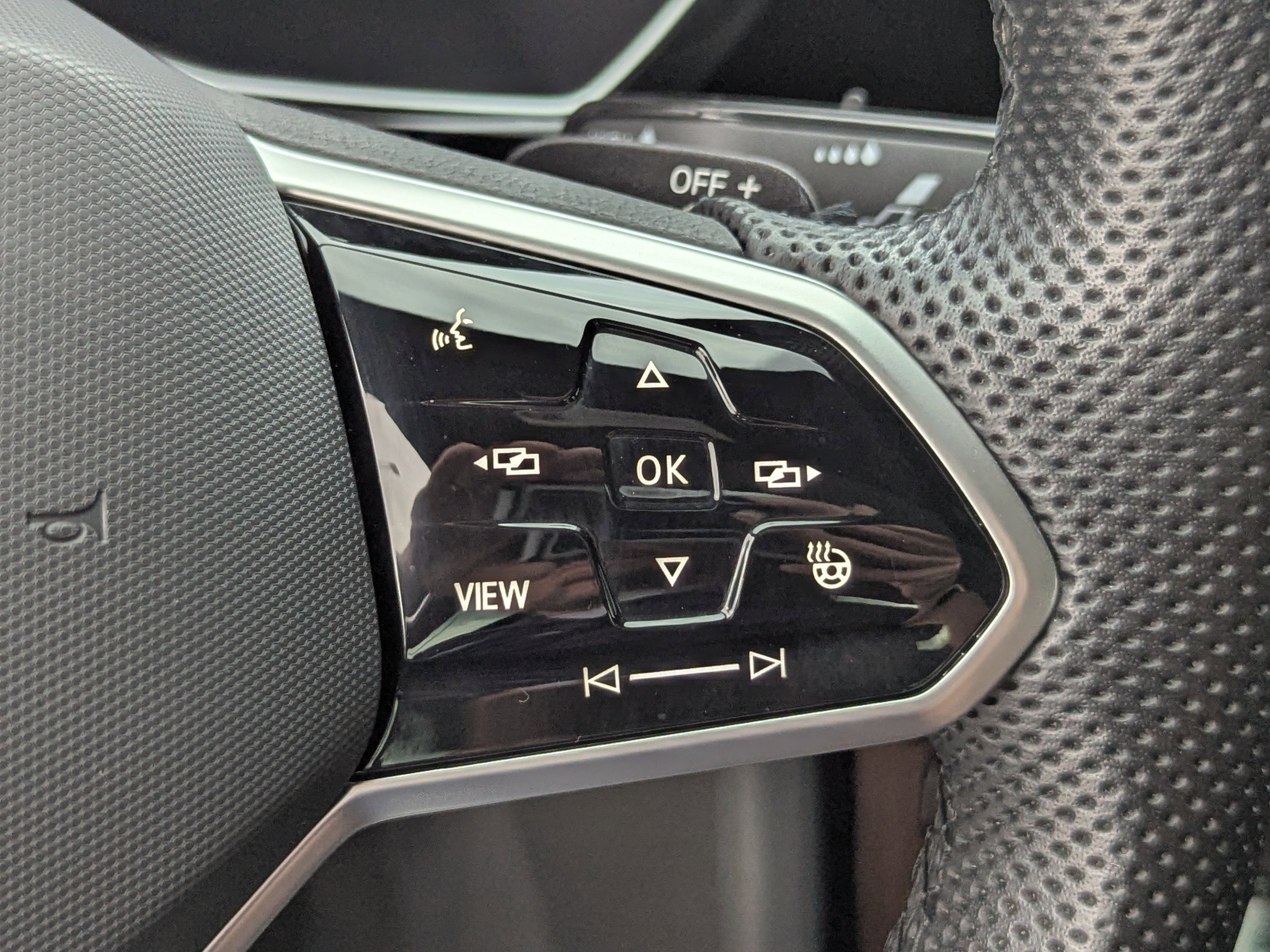 Used 2024 Volkswagen Jetta GLI Autobahn w/ GLI Black Package image 28