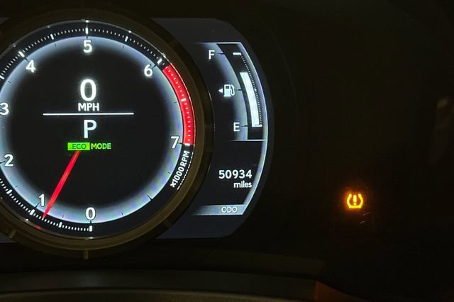 Used 2017 Lexus IS 200t F Sport w/ F Sport Package image 33