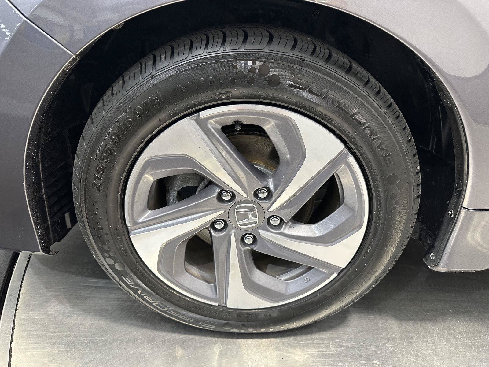Used 2020 Honda Insight EX image 9