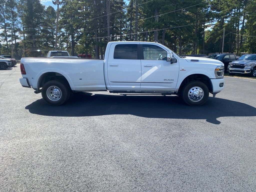New 2026 RAM 3500 Limited image 4