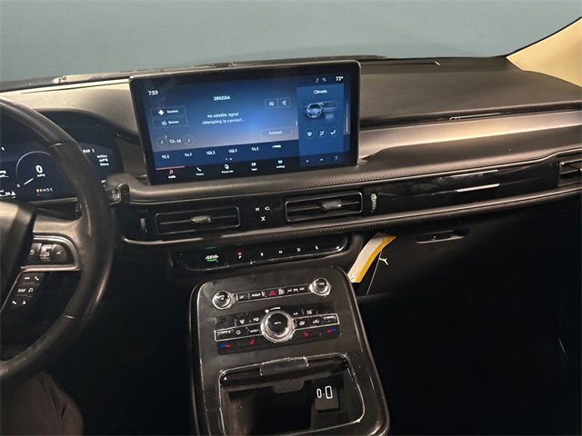 Used 2023 Lincoln Nautilus AWD image 11