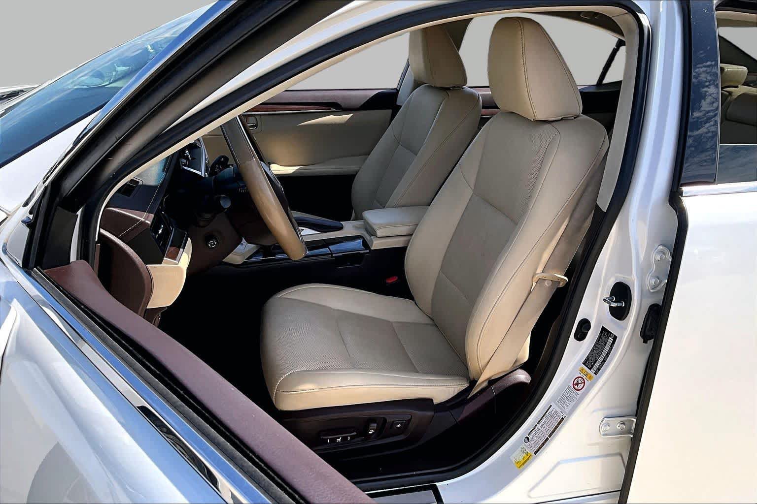 Used 2018 Lexus ES 350 w/ Navigation System Package FWD image 8
