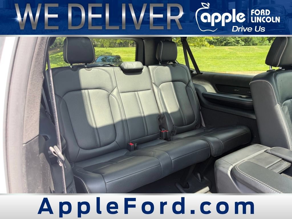 Used 2024 Jeep Grand Wagoneer L Series II w/ Quick Order Packagew 28T AWD/4WD image 9