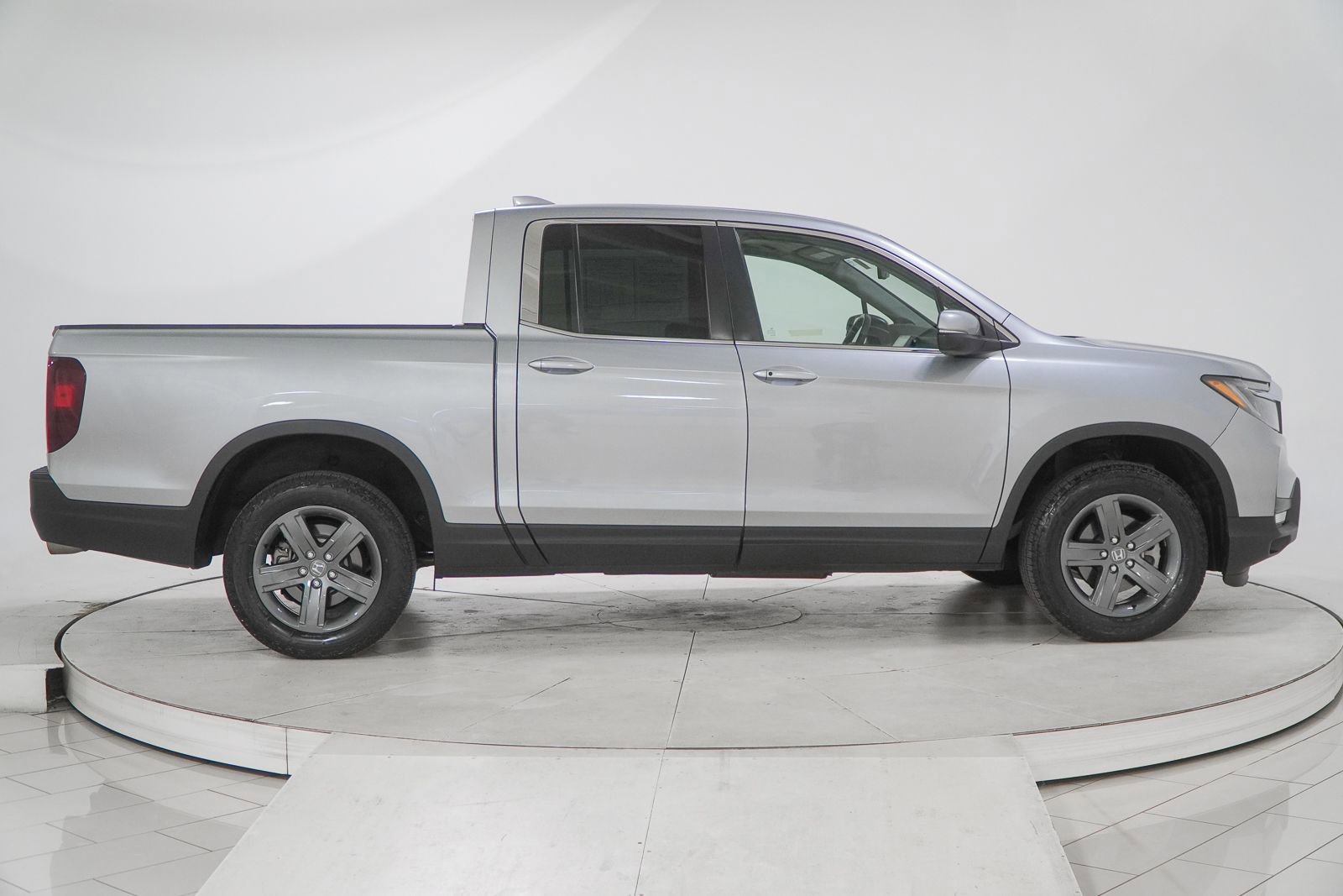 Certified 2023 Honda Ridgeline RTL image 16