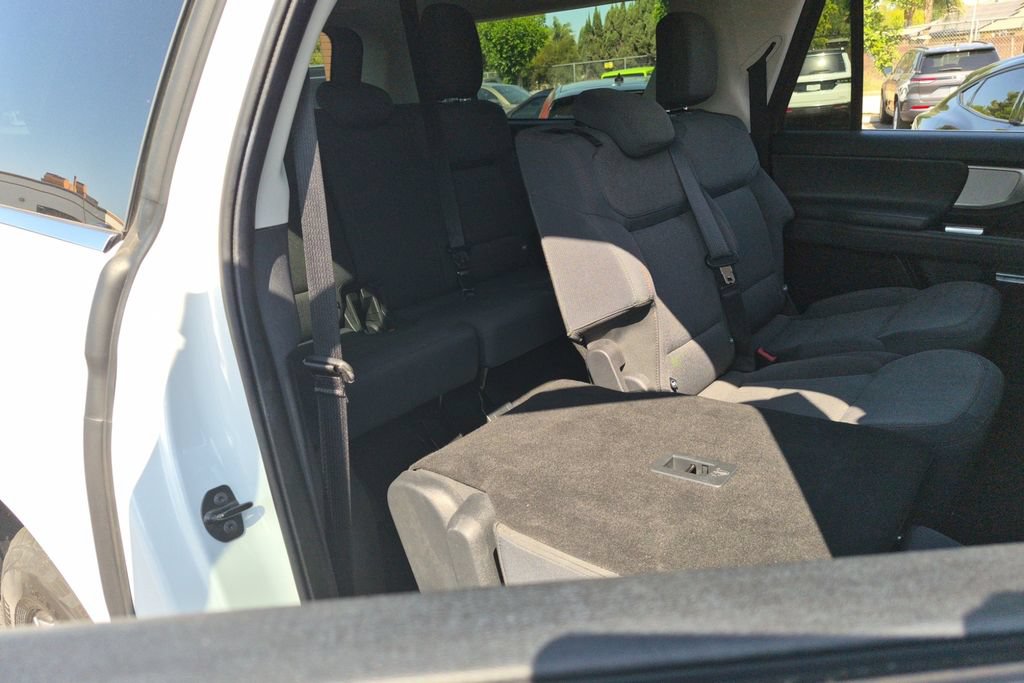 Used 2025 Ford Expedition Max Active RWD image 13