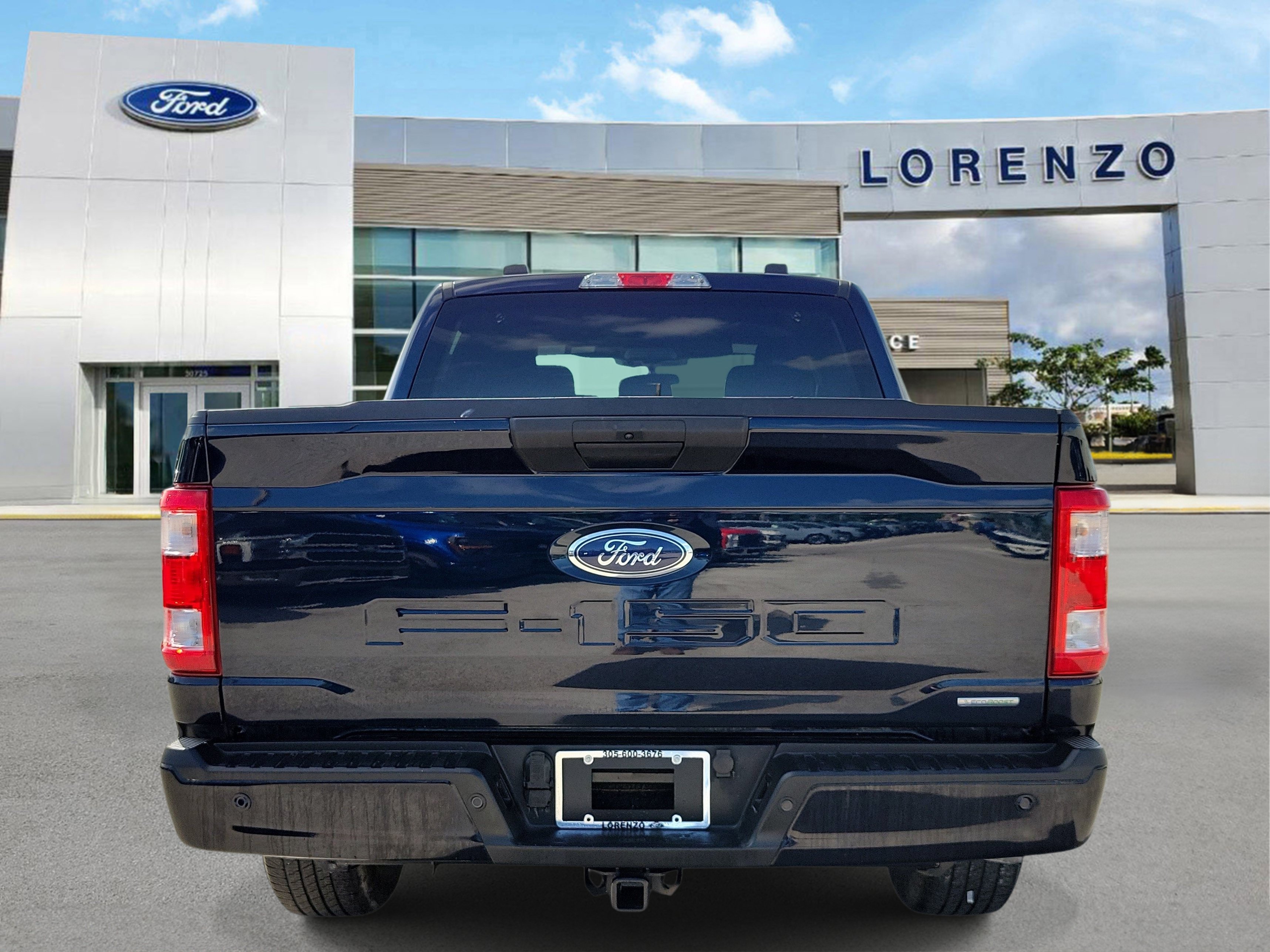 Certified 2023 Ford F150 XL w/ STX Appearance Package RWD image 6