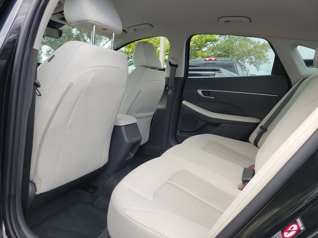 Used 2023 Hyundai Sonata SEL FWD image 11