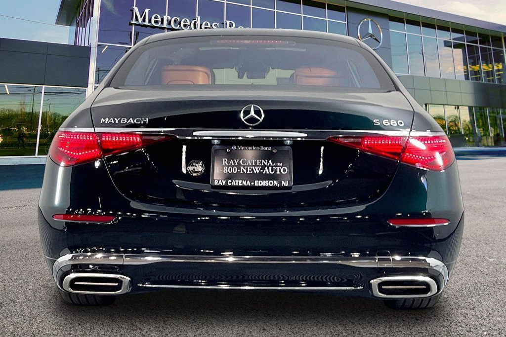New 2026 Mercedes-Benz Maybach S 680 4MATIC image 4