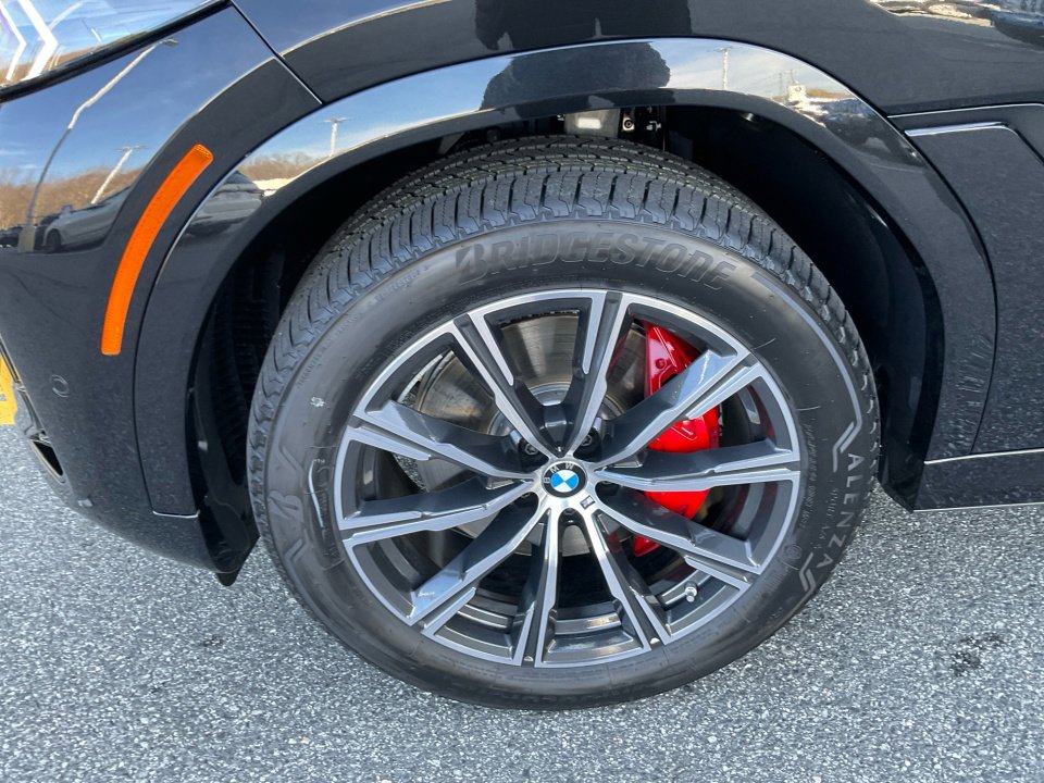 New 2026 BMW X6 xDrive40i image 27