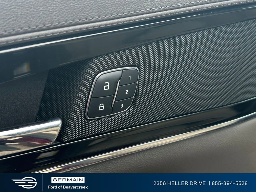 Used 2022 Lincoln Nautilus AWD w/ Premium Package image 18