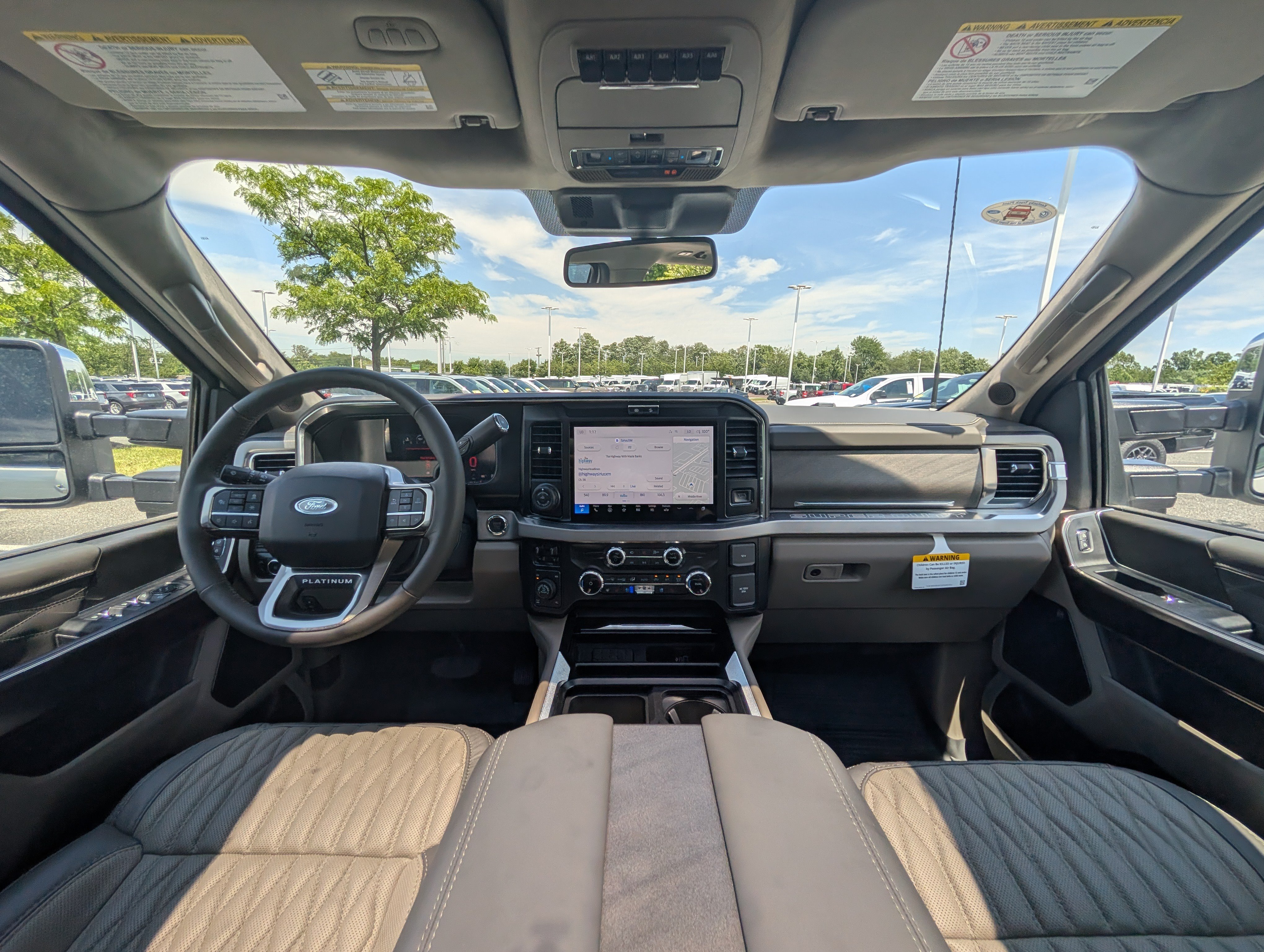 New 2026 Ford F250 Platinum w/ Platinum Plus Package AWD/4WD image 14